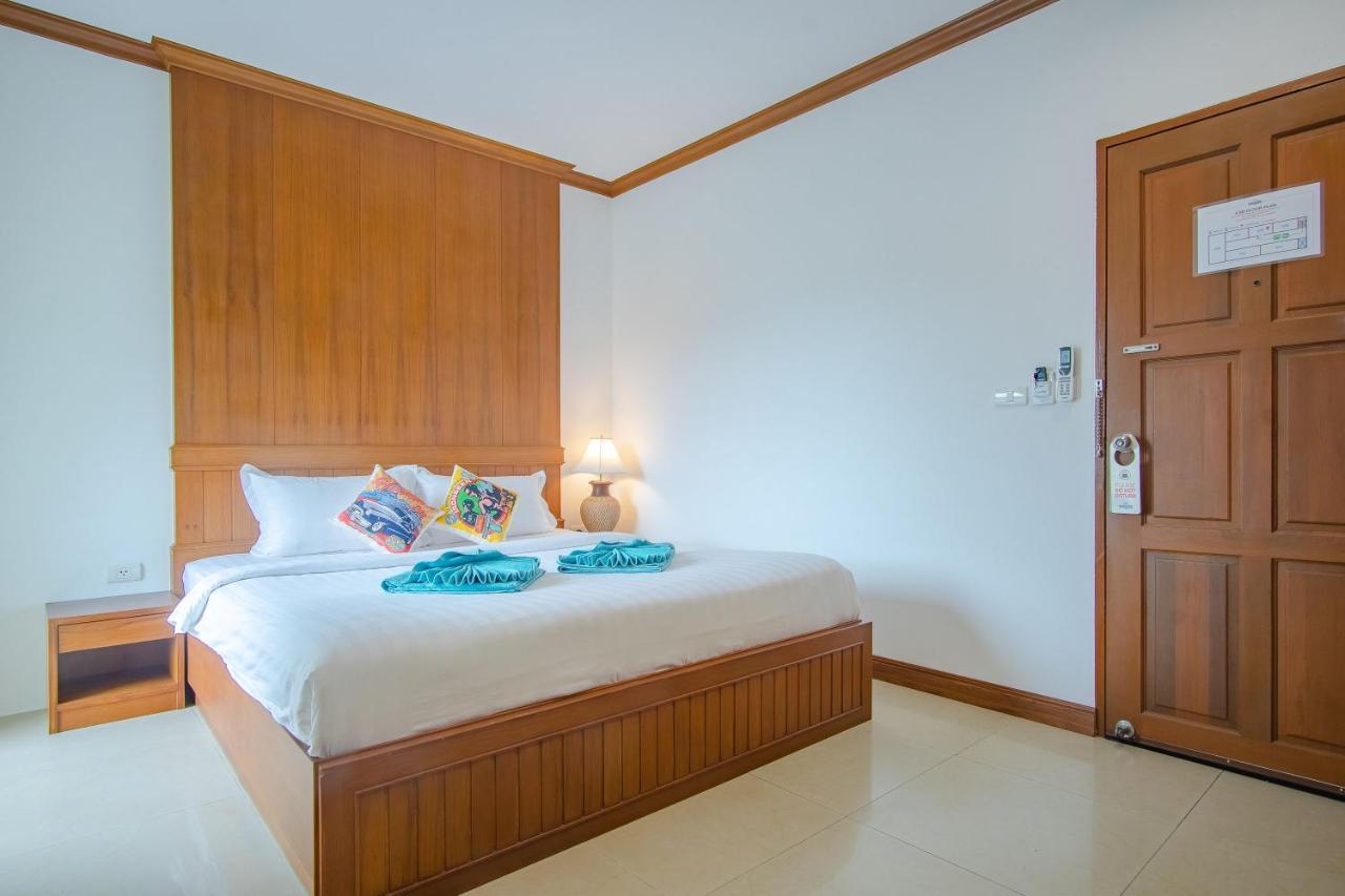 Pipikuku Hotel & Restaurant Patong Luaran gambar