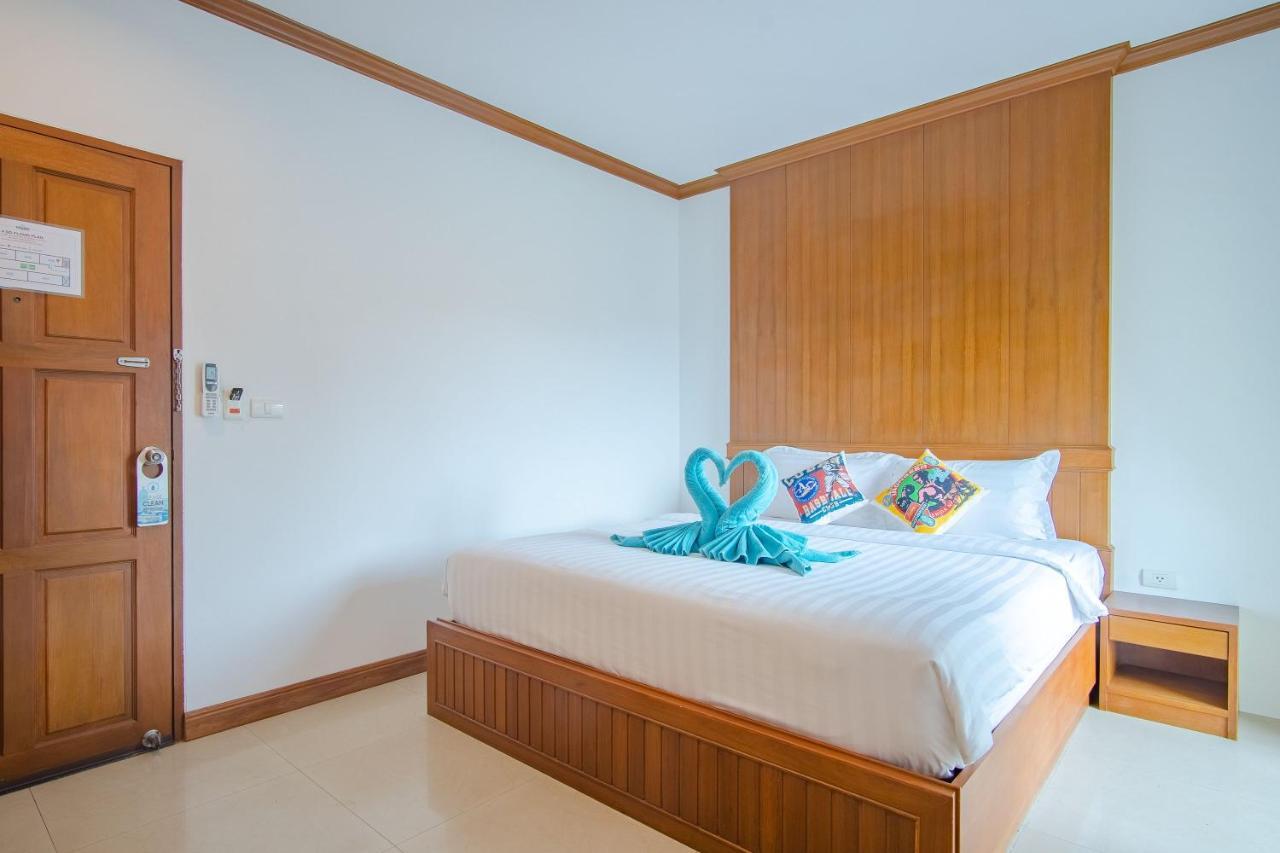 Pipikuku Hotel & Restaurant Patong Luaran gambar