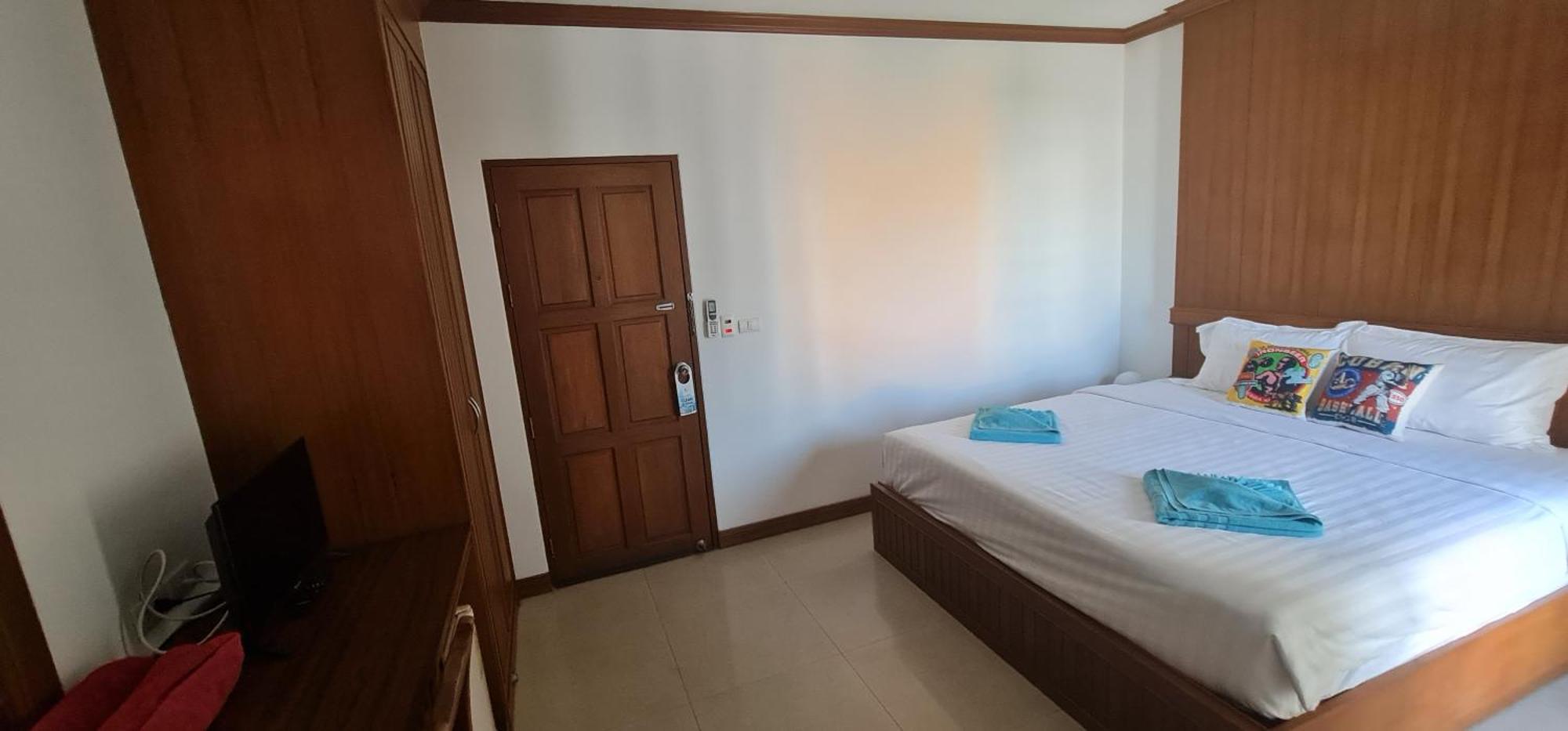 Pipikuku Hotel & Restaurant Patong Luaran gambar